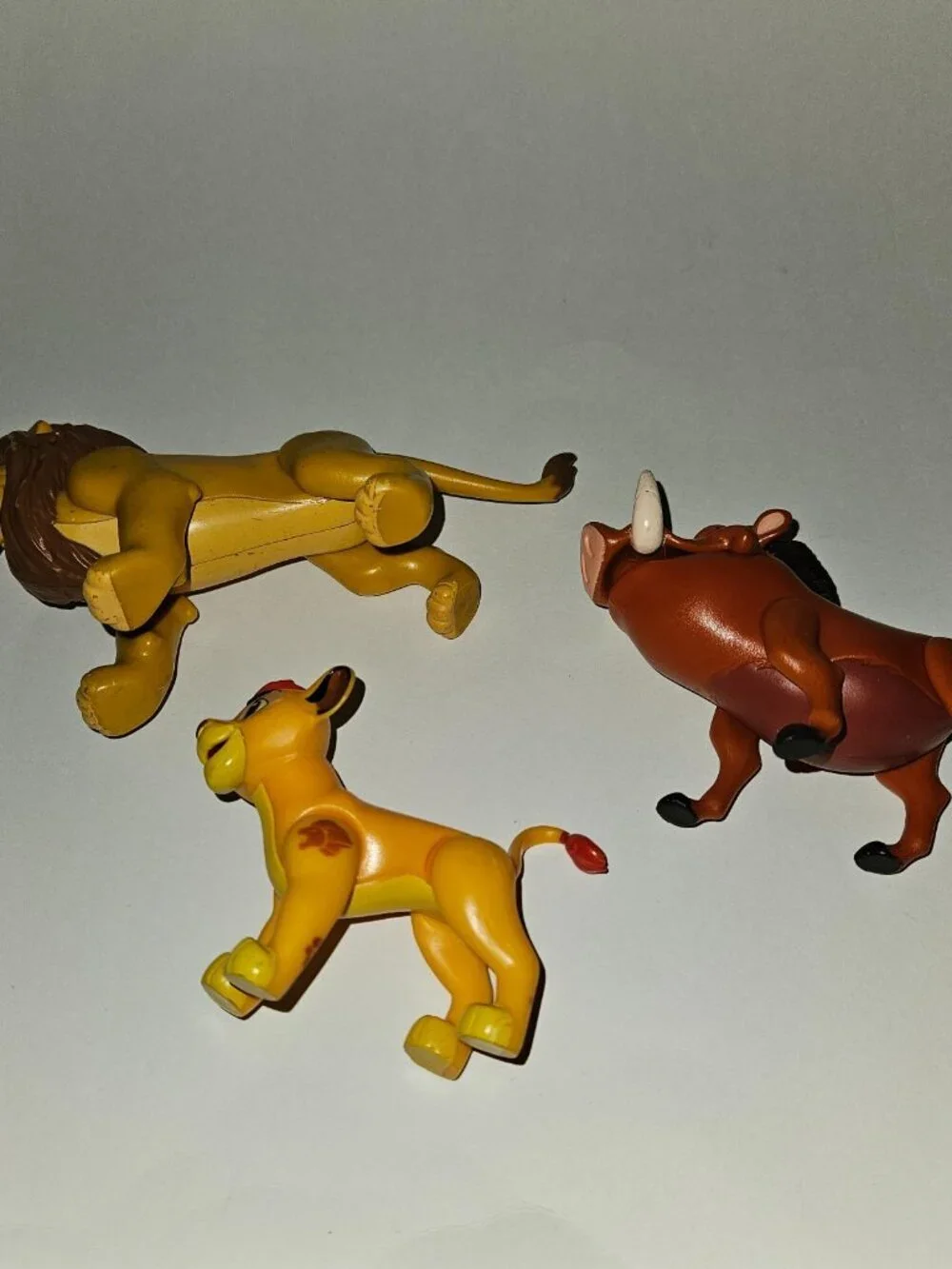 3 Disney Jointed Plastic Toy Figures Lot Lion King Guard Adult Simba Pumbaa Kion